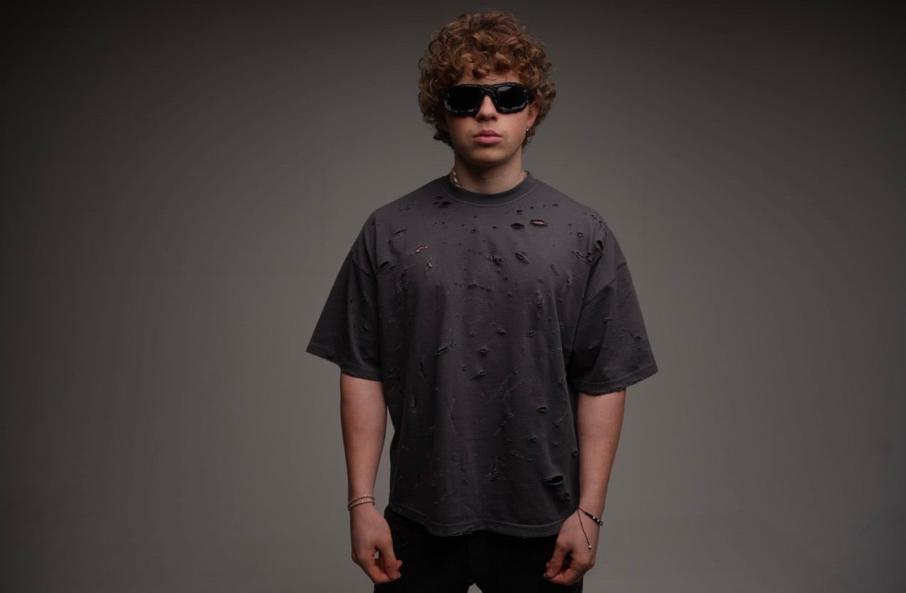 DESTROYED TEE